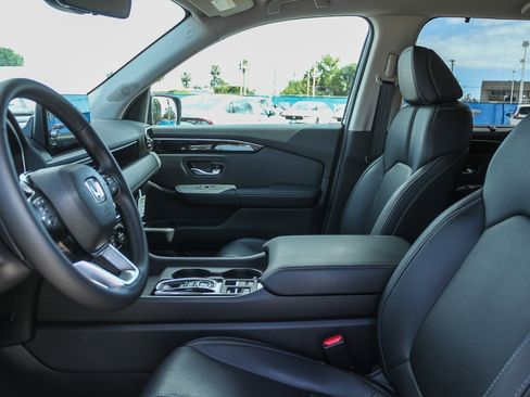 Used 2025 Honda Pilot EX-L image 19