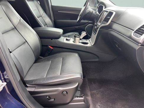 Used 2018 Jeep Grand Cherokee Summit AWD/4WD image 13