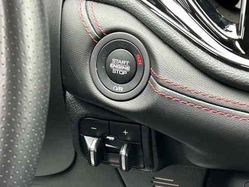 Used 2025 Dodge Durango GT AWD/4WD image 20