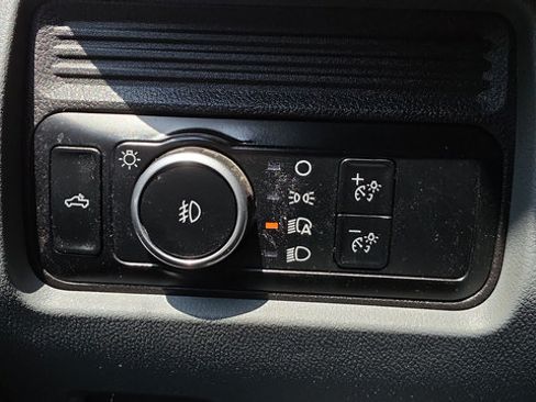Used 2024 Ford F250 XL w/ FX4 Off-Road Package AWD/4WD image 16