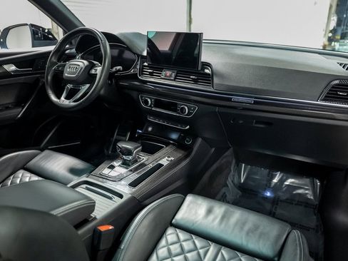Used 2021 Audi SQ5 Prestige w/ Prestige Package image 57