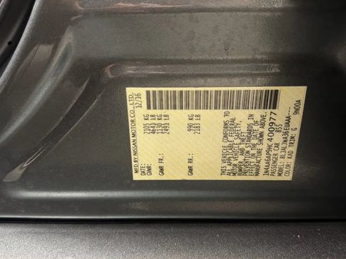 Used 2017 Nissan Maxima 3.5 SV FWD image 23