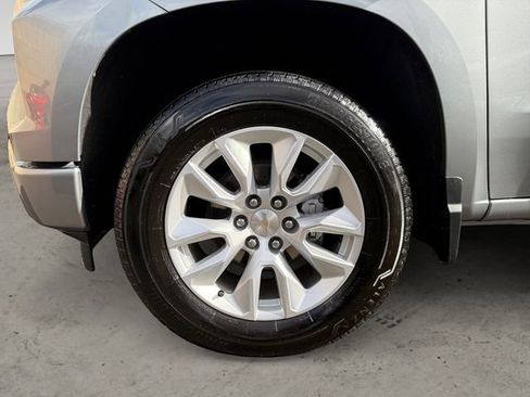 Certified 2025 Chevrolet Silverado 1500 Custom image 14