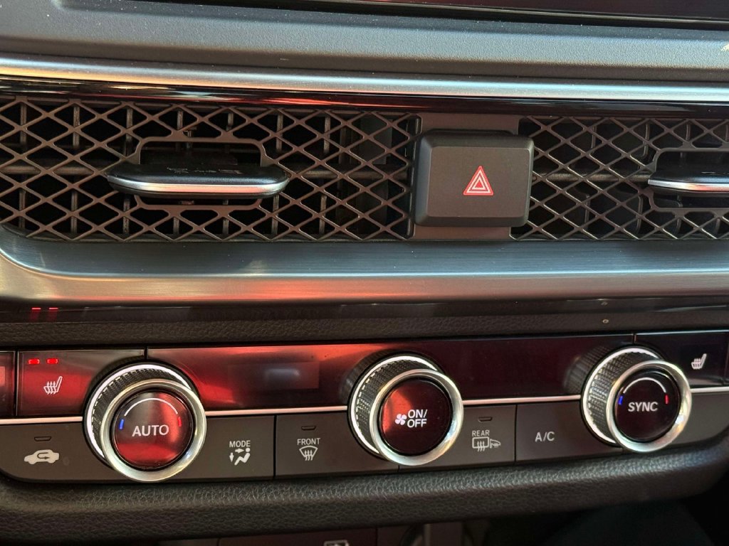 Certified 2025 Acura ADX A-Spec AWD/4WD image 22