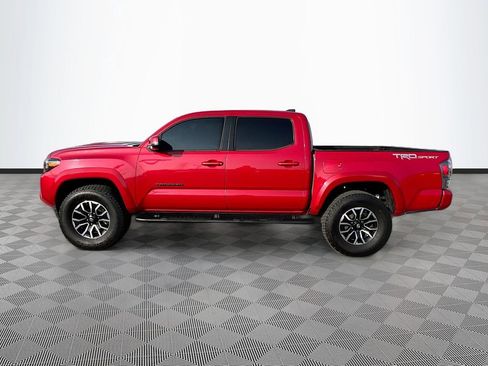 Used 2021 Toyota Tacoma TRD Sport w/ TRD Premium Sport Package image 4