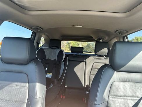Used 2022 Honda CR-V Touring image 15