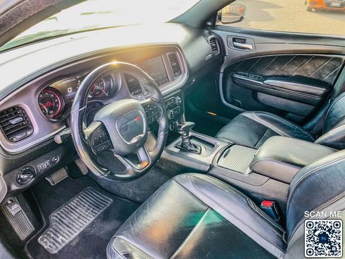 Used 2019 Dodge Charger SXT w/ Plus Group image 28