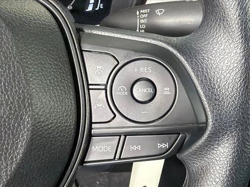 Used 2026 Toyota Corolla LE FWD image 25