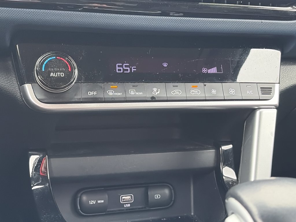 Used 2022 Kia Seltos Nightfall Edition AWD/4WD image 21