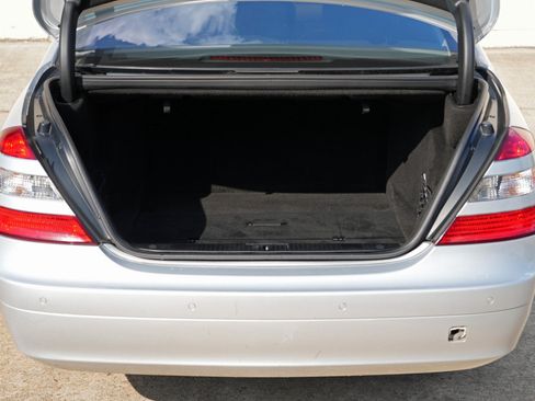 Used 2007 Mercedes-Benz S 550 image 9