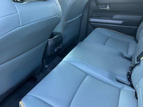 Used 2024 Toyota Tacoma Trailhunter image 15