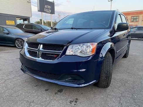 Used 2014 Dodge Grand Caravan American Value Package FWD image 12
