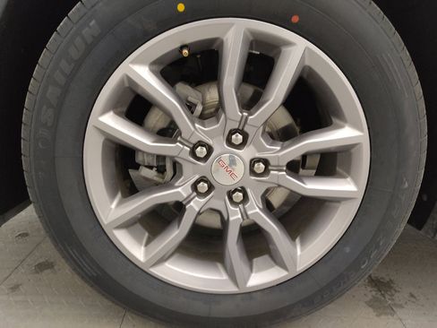 Used 2022 GMC Terrain SLT w/ Tech Package image 31