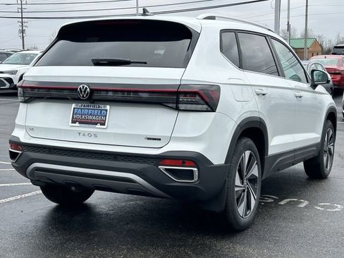 New 2026 Volkswagen Taos SE AWD/4WD image 7