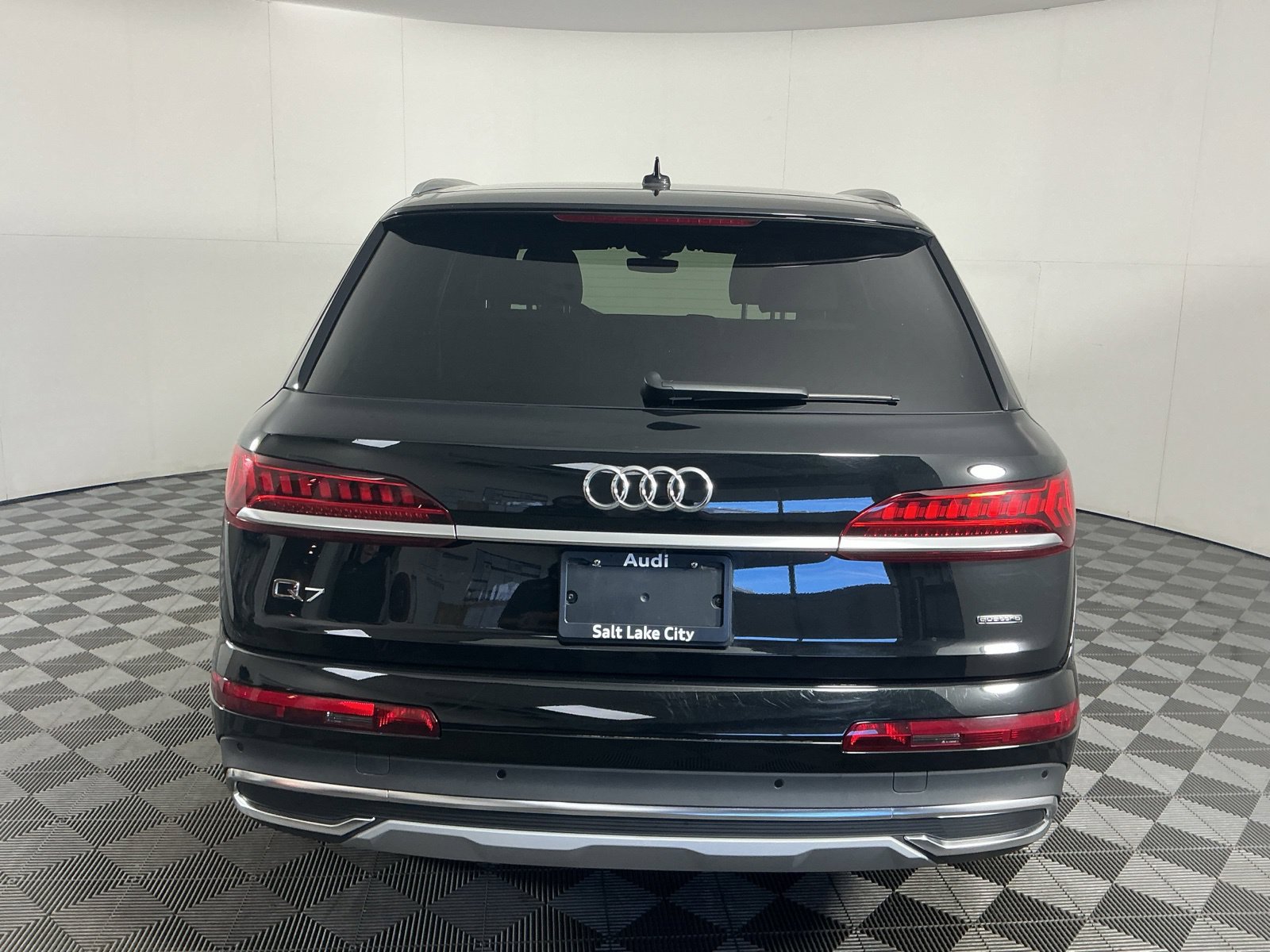 Used 2022 Audi Q7 3.0T Premium Plus AWD/4WD image 8