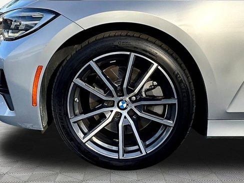 Used 2019 BMW 330i Sedan w/ Convenience Package image 31