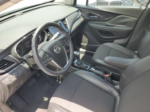 Used 2022 Buick Encore Preferred w/ Safety Package FWD image 18