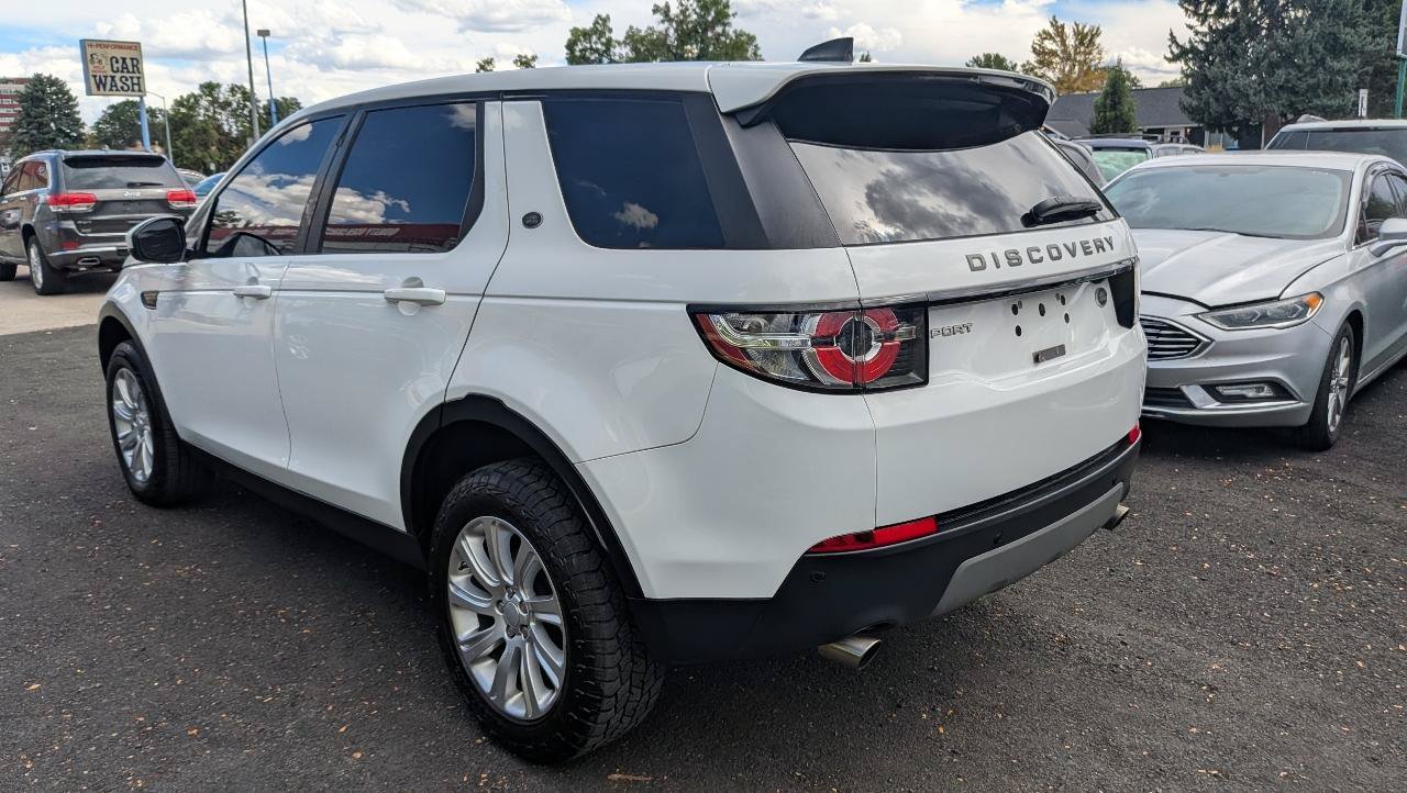 Used 2018 Land Rover Discovery Sport SE AWD/4WD image 5