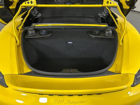 Certified 2021 Porsche 718 Boxster Spyder RWD image 28