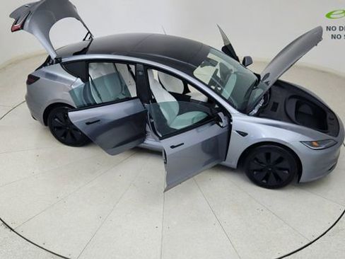 Used 2025 Tesla Model 3 RWD image 83