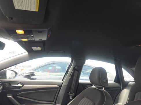 Used 2024 Volkswagen Jetta Sport FWD image 18