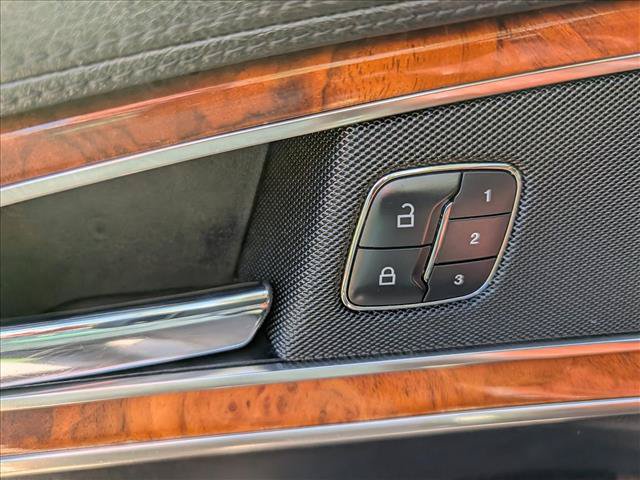Used 2016 Lincoln MKX Reserve w/ Climate Package FWD image 31