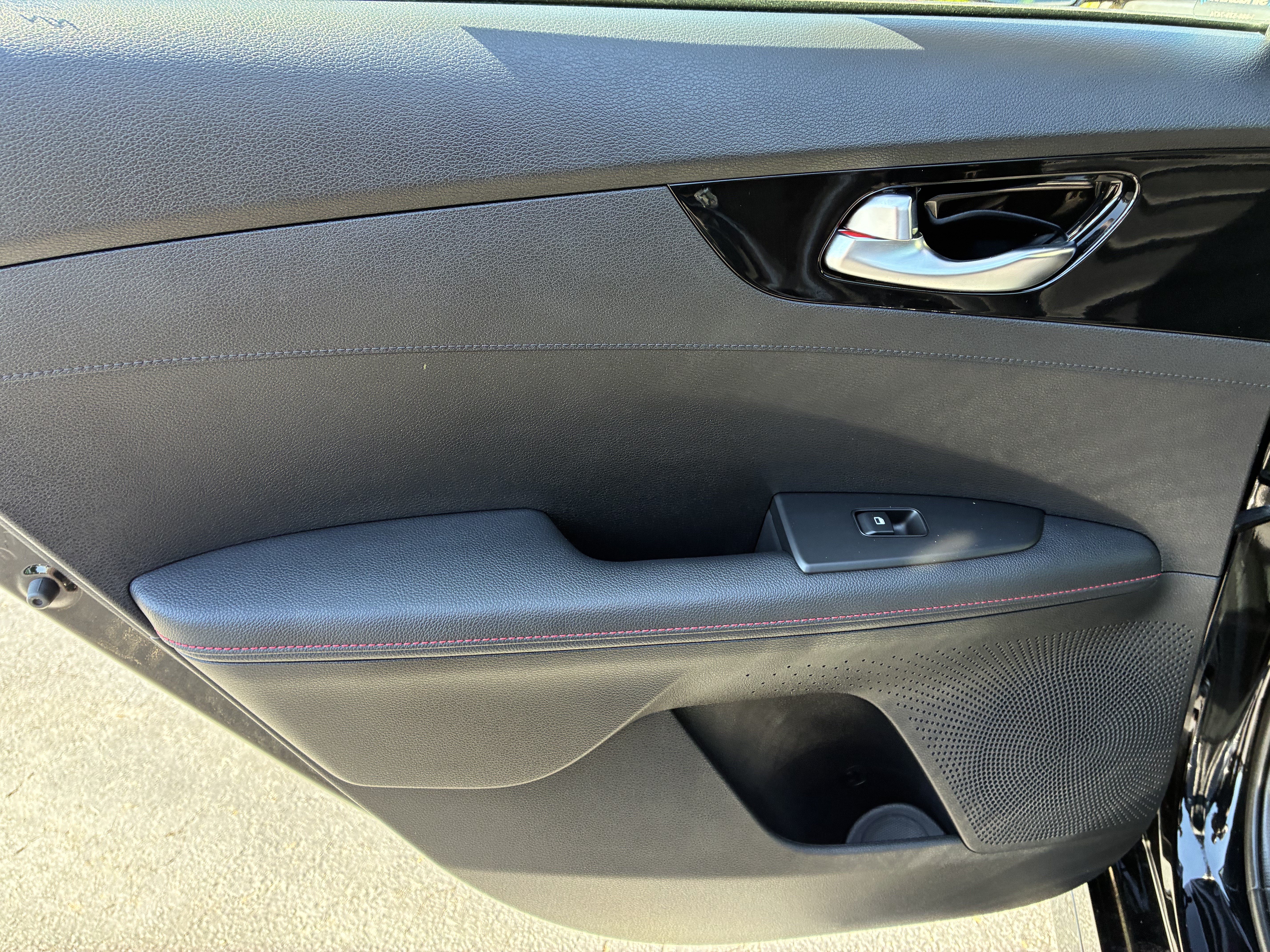 Used 2023 Kia Forte GT w/ GT2 Package FWD image 17