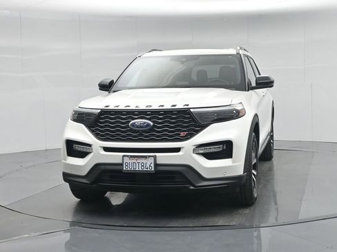 Used 2020 Ford Explorer ST w/ Premium Technology Package image 60