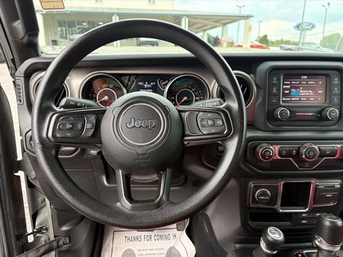 Used 2020 Jeep Wrangler Sport image 19