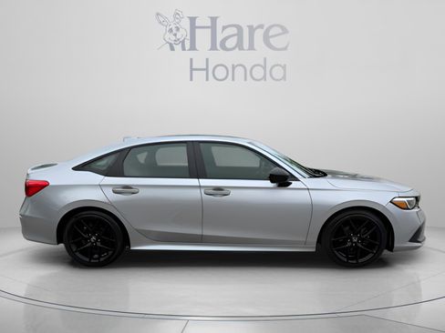 Used 2024 Honda Civic Sport image 6