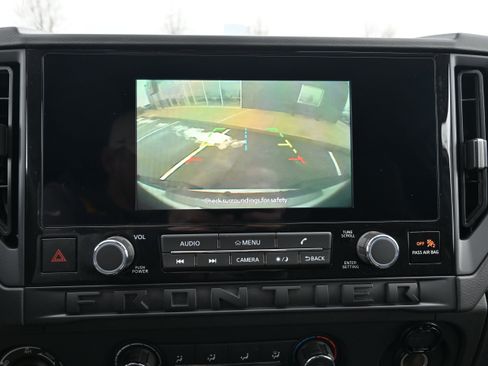 New 2026 Nissan Frontier S image 17