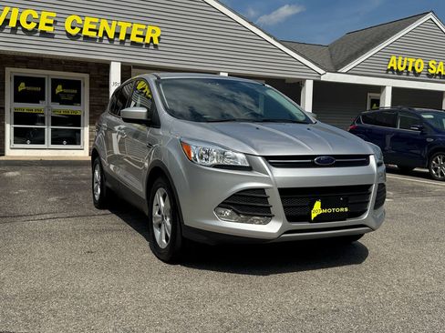 Used 2014 Ford Escape SE FWD image 3