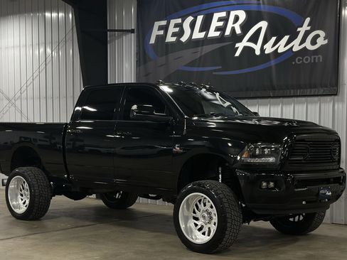 Used 2016 RAM 2500 SLT w/ Luxury Group AWD/4WD image 16