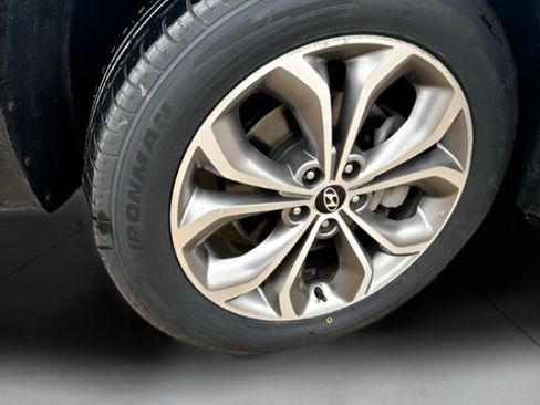 Used 2021 Hyundai Santa Fe SEL AWD/4WD image 25
