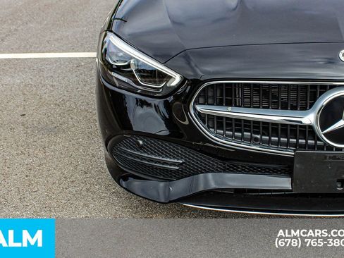Used 2025 Mercedes-Benz C 300 Sedan image 12