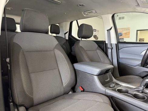 Used 2019 Chevrolet Traverse LT w/ LPO, Cargo Package FWD image 19