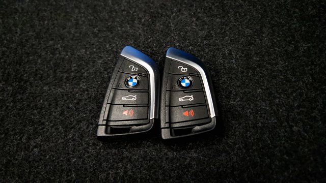 Used 2026 BMW M440i Coupe RWD image 86