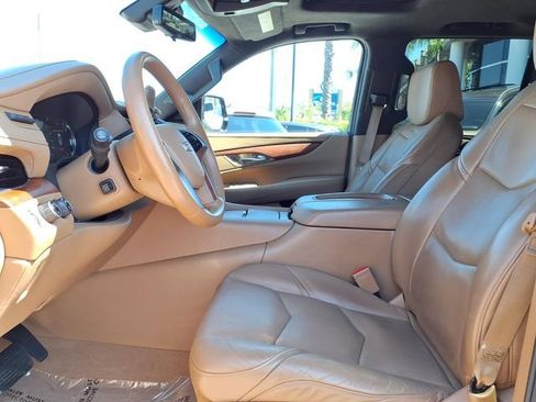 Used 2017 Cadillac Escalade Platinum AWD/4WD image 20
