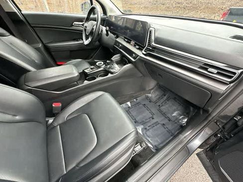 Used 2023 Kia Sportage EX image 22