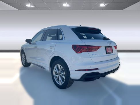 New 2025 Audi Q3 2.0T Premium image 3