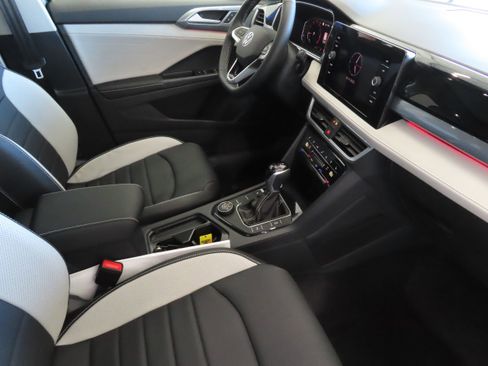 New 2026 Volkswagen Taos SEL AWD/4WD image 27