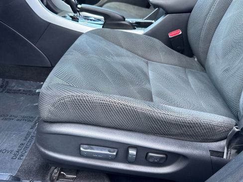 Used 2017 Honda Accord EX image 14