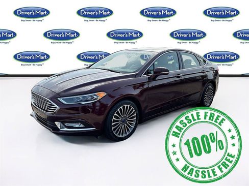 Used 2017 Ford Fusion SE FWD image 3