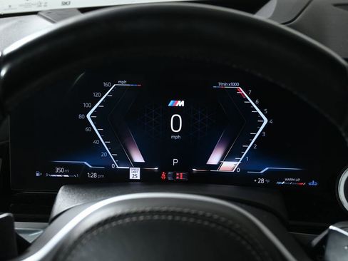 Certified 2024 BMW X7 xDrive40i w/ M Sport Package image 19