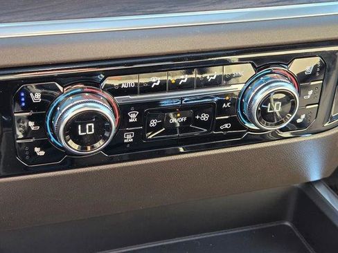 New 2026 GMC Sierra 1500 SLT w/ SLT Premium Plus Package image 19