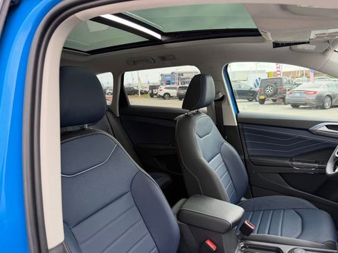 New 2026 Volkswagen Taos SEL AWD/4WD image 21