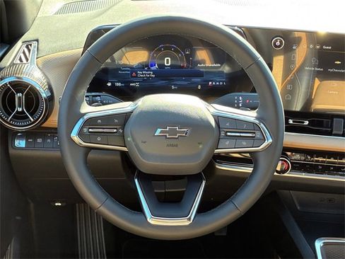 New 2026 Chevrolet Equinox ACTIV image 21