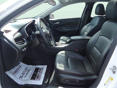 Used 2020 Chevrolet Malibu Premier FWD image 25