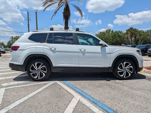 Used 2023 Volkswagen Atlas SEL AWD/4WD image 7