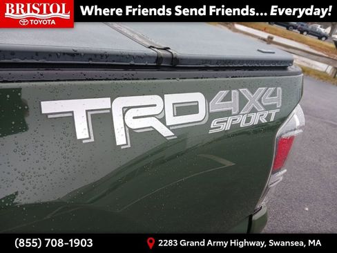 Used 2021 Toyota Tacoma TRD Sport image 39